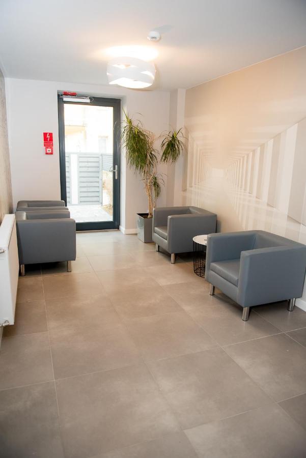 Geris Apart otel Çestohova Dış mekan fotoğraf