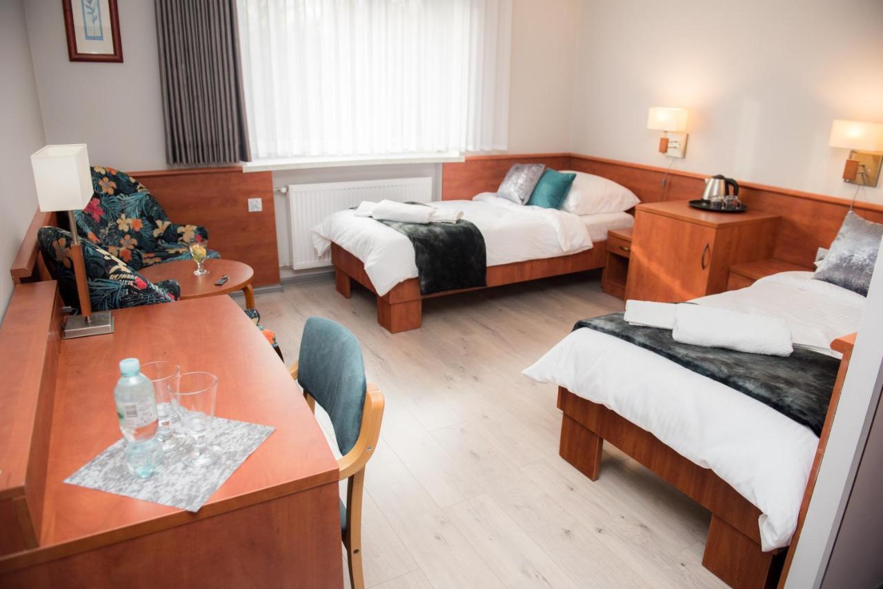 Geris Apart otel Çestohova Dış mekan fotoğraf