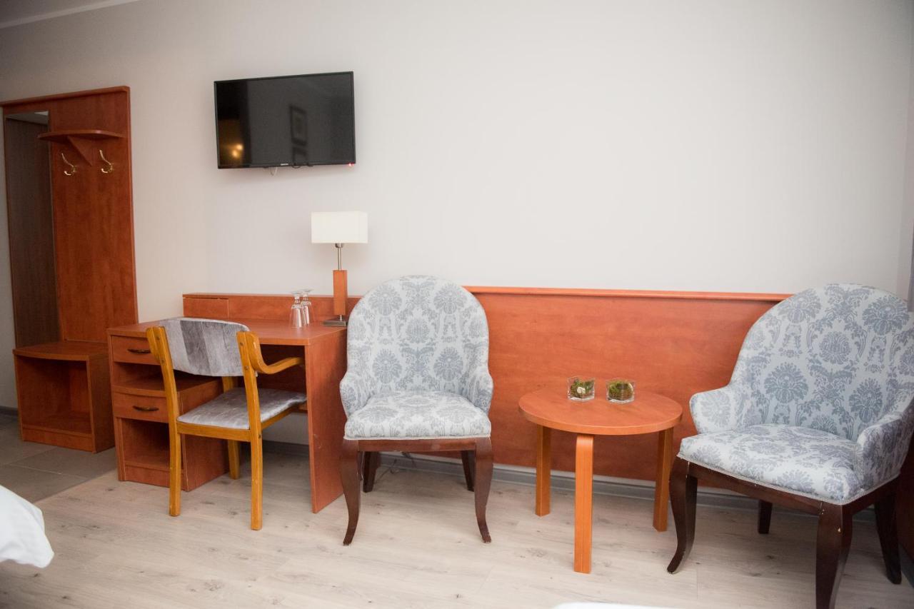 Geris Apart otel Çestohova Dış mekan fotoğraf